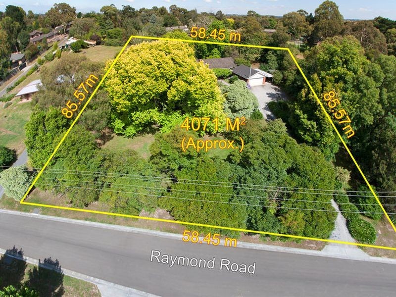 15 Raymond Road, Rowville VIC 3178