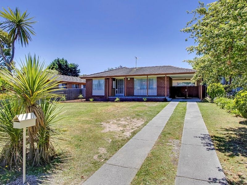 6 Muirkirk Close, Endeavour Hills VIC 3802