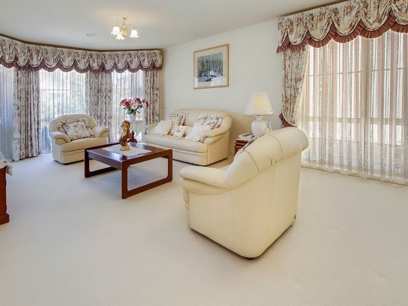 6 Kensington Place, Wantirna South VIC 3152