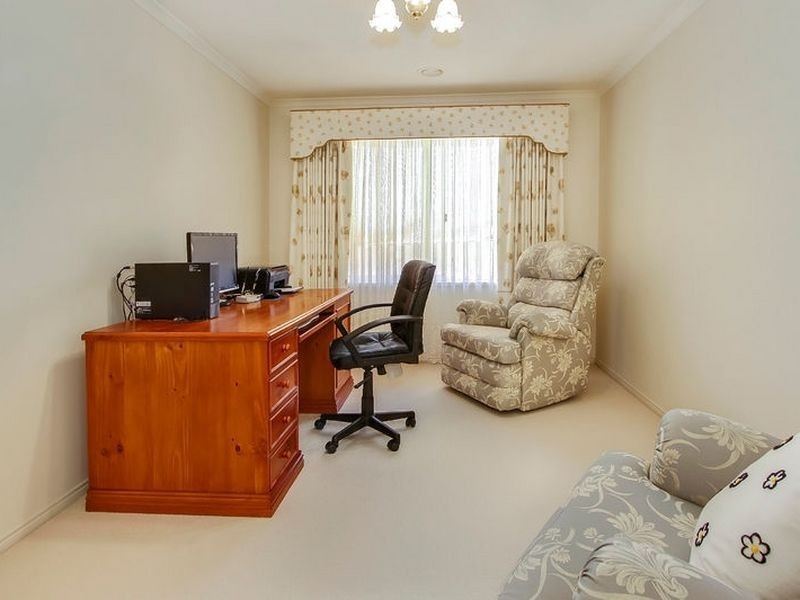 6 Kensington Place, Wantirna South VIC 3152