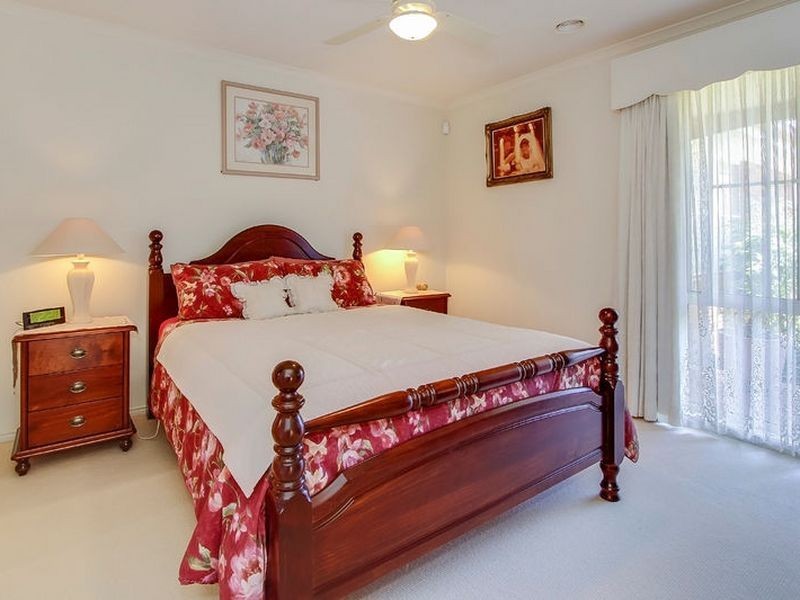 6 Kensington Place, Wantirna South VIC 3152