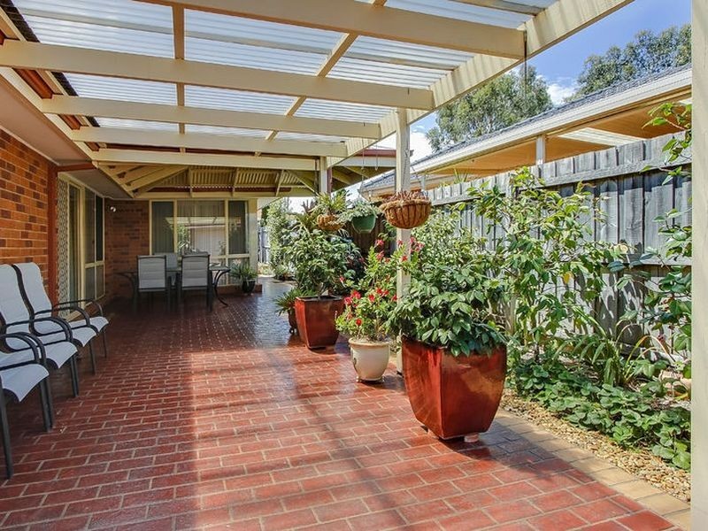 6 Kensington Place, Wantirna South VIC 3152