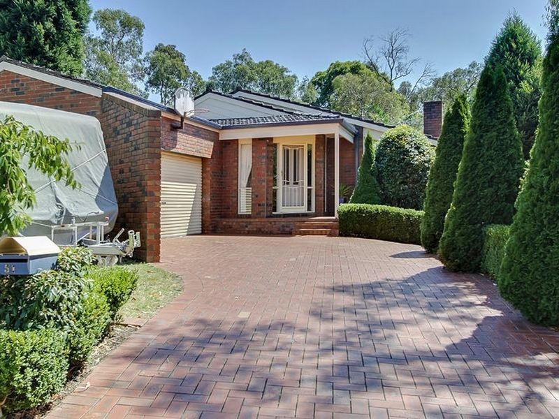 51 Debra Street, Rowville VIC 3178