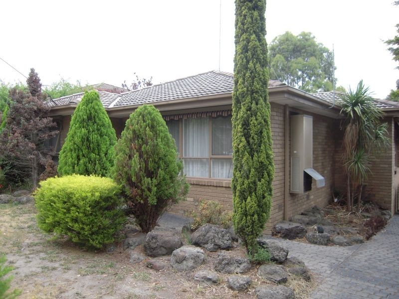 17 Fifth Avenue, Rowville VIC 3178