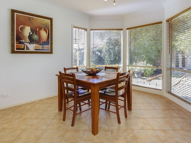 7 Fairway Drive, Rowville VIC 3178