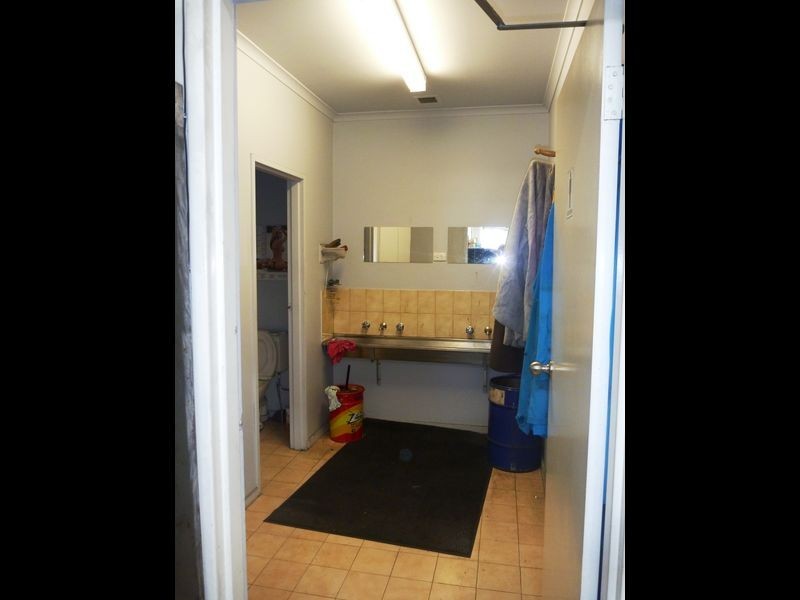 2/4 Macro Court, Rowville VIC 3178