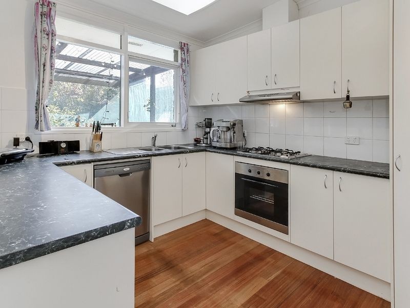 53 Frudal Crescent, Knoxfield VIC 3180