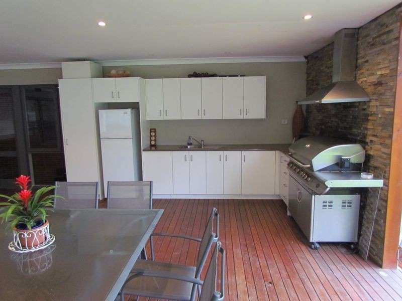 5 Akuna Court, Knoxfield VIC 3180