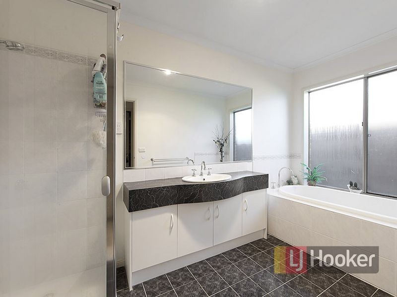 11 Suzana Place, Rowville VIC 3178