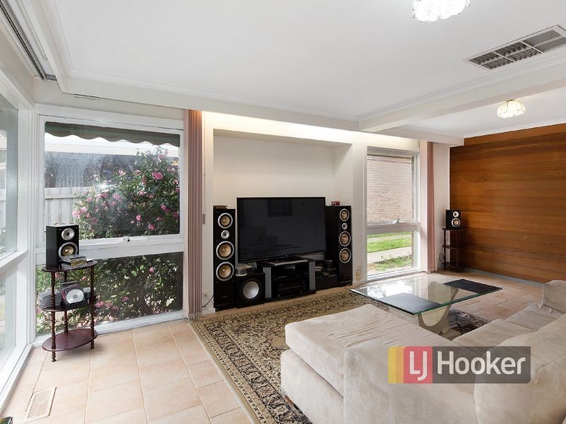 21 Drummond Crescent, Rowville VIC 3178