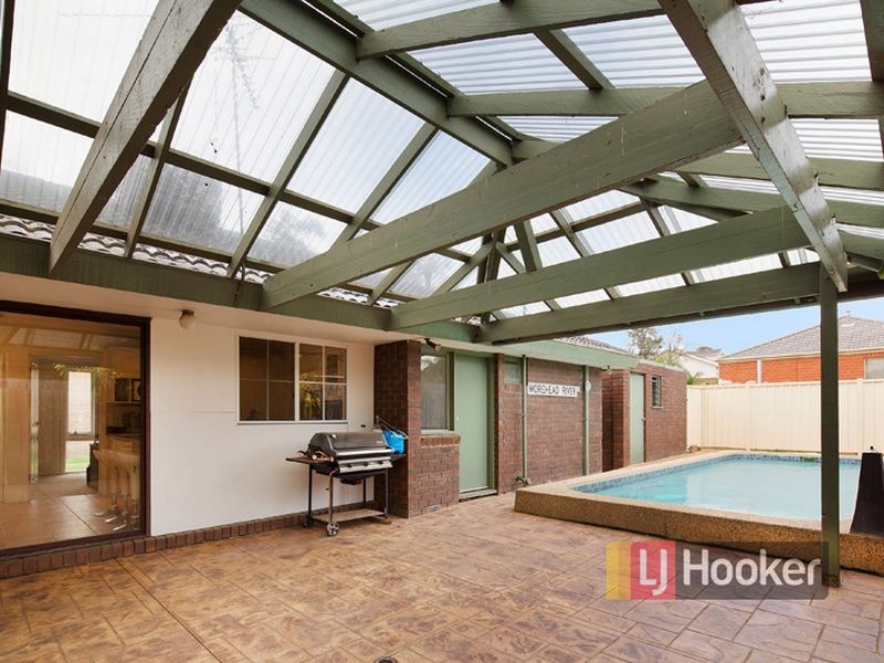 21 Drummond Crescent, Rowville VIC 3178