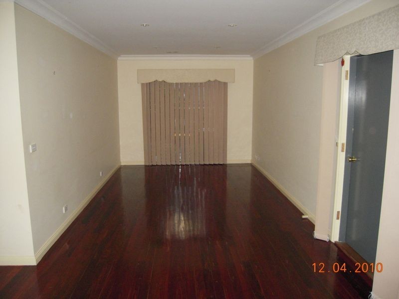 10 Eurella Crescent, Rowville VIC 3178