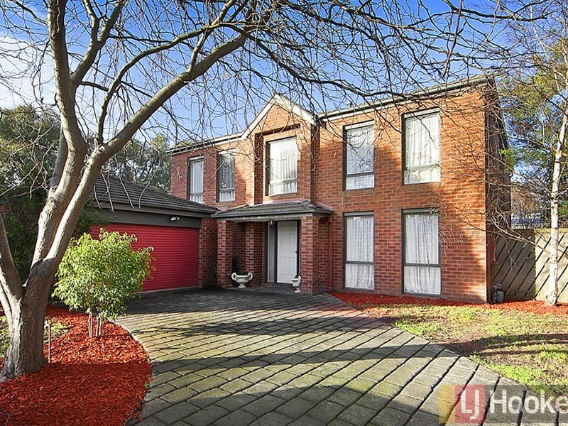 39 Halsbury Drive, Rowville VIC 3178