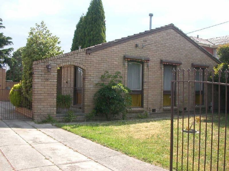 30 Kandra Street, Dandenong North VIC 3175