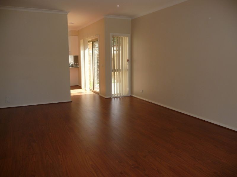 1/61 David Street North, Knoxfield VIC 3180