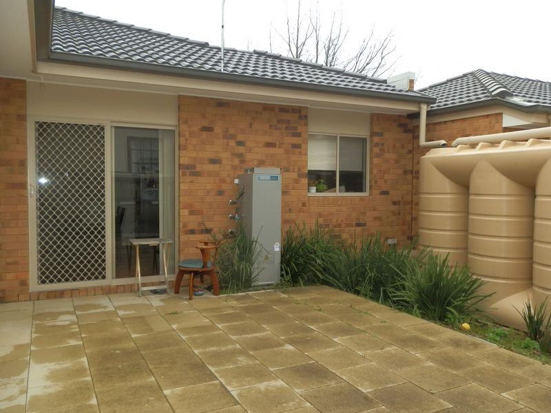 1/61 David Street North, Knoxfield VIC 3180