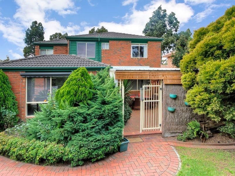 13 Liddamore Court, Rowville VIC 3178