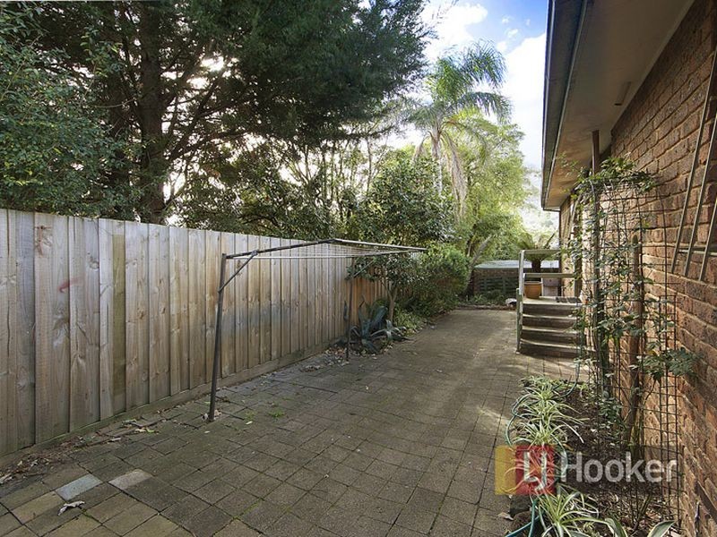 2/11 Francis Crescent, Ferntree Gully VIC 3156