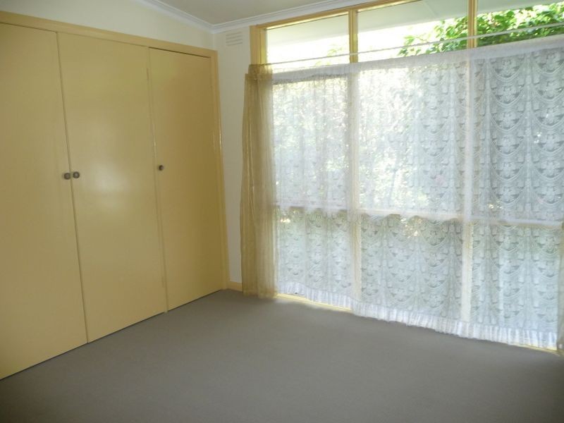 11 Cherrytree Rise, Knoxfield VIC 3180