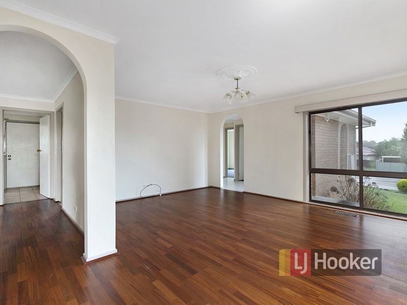 12 Eildon Parade, Rowville VIC 3178