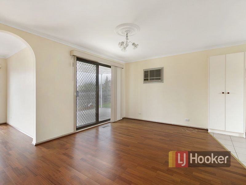 12 Eildon Parade, Rowville VIC 3178