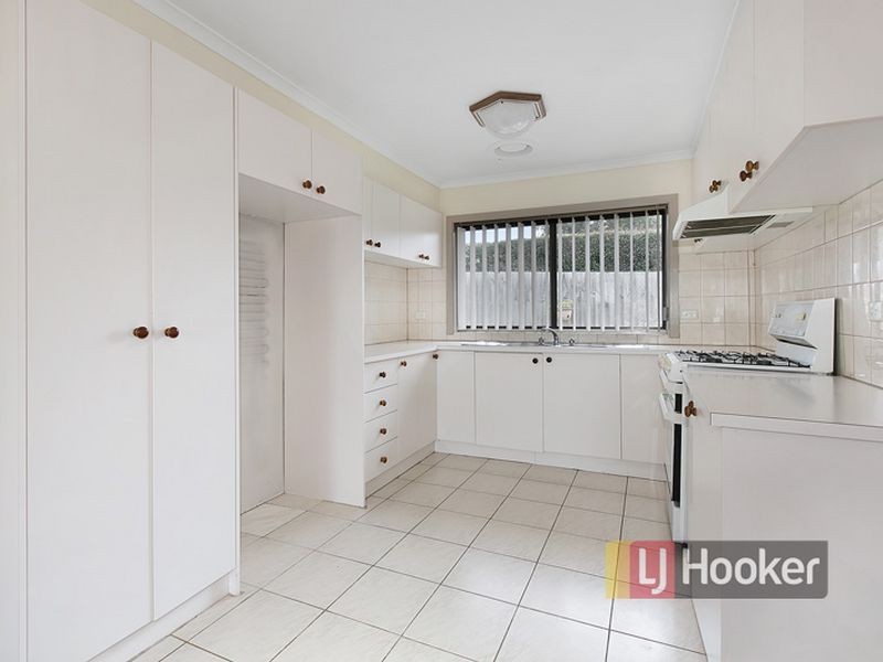 12 Eildon Parade, Rowville VIC 3178