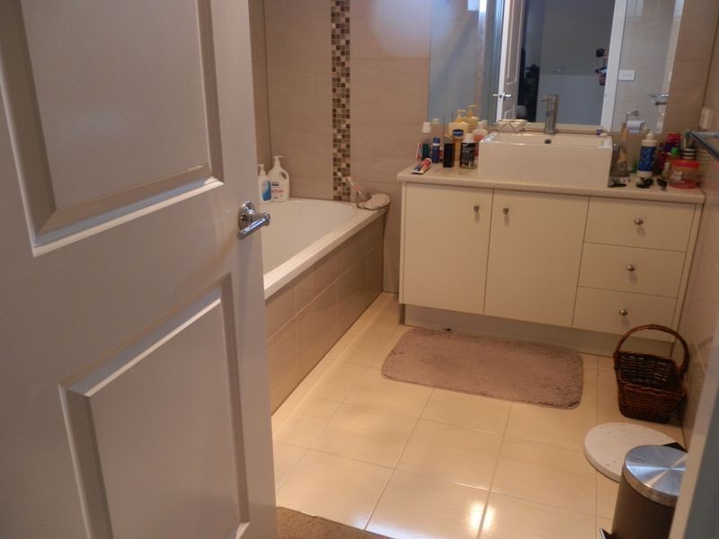 1/17 Denver Crescent, Rowville VIC 3178