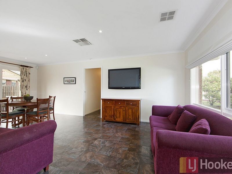 47 Buckingham Drive, Rowville VIC 3178