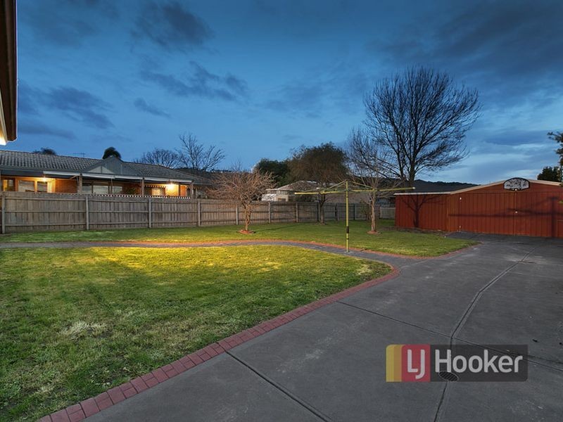 14 Pia Drive, Rowville VIC 3178