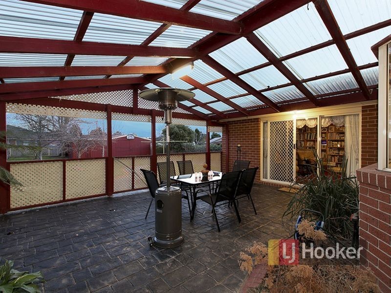 14 Pia Drive, Rowville VIC 3178