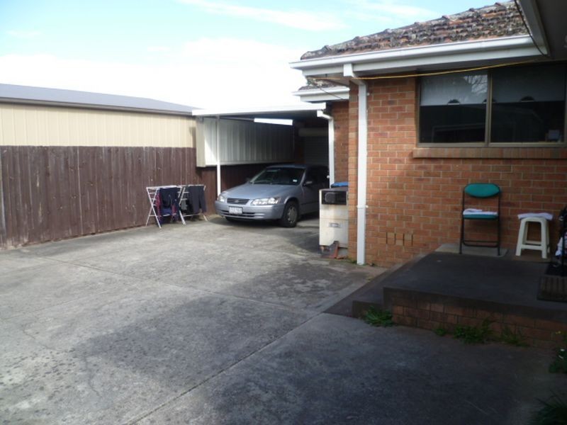 10 Loddon Close, Rowville VIC 3178