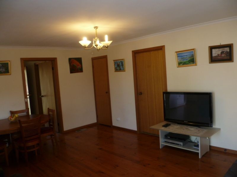 10 Loddon Close, Rowville VIC 3178