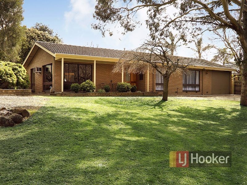 27 Acacia Road, Ferntree Gully VIC 3156