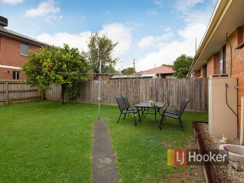 2/19 Jenkins Street, Noble Park VIC 3174