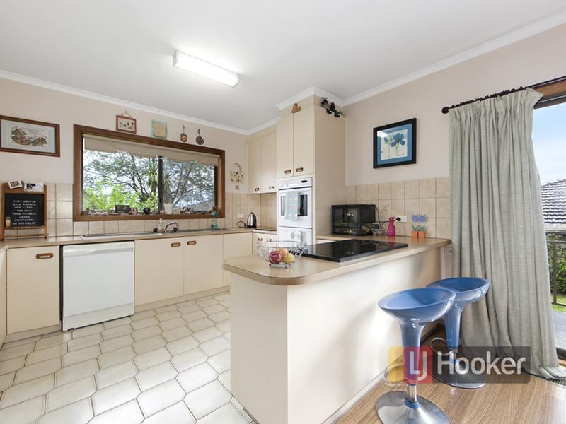 51 Taylors Lane, Rowville VIC 3178