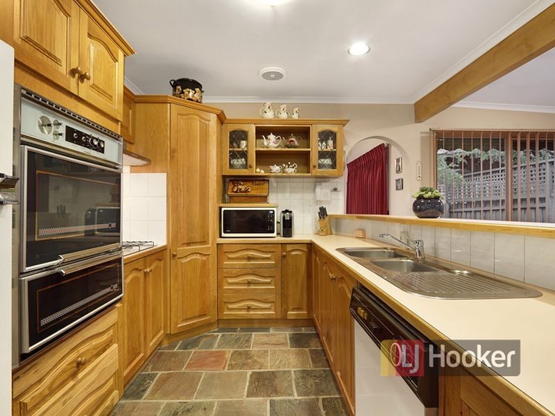 21 Exell Drive, Dandenong North VIC 3175