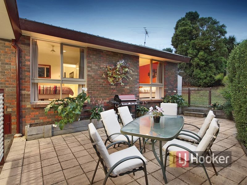 21 Exell Drive, Dandenong North VIC 3175