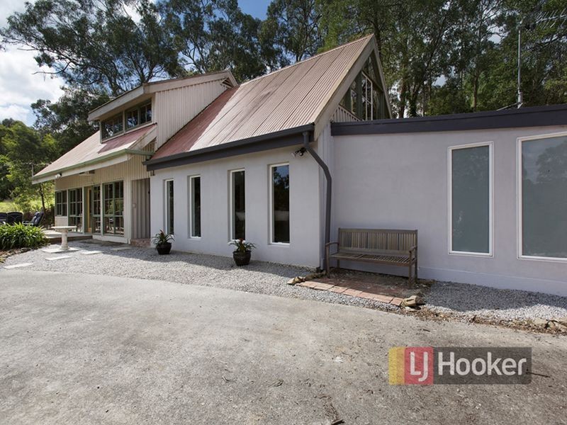 84 McNicol Road, Tecoma VIC 3160