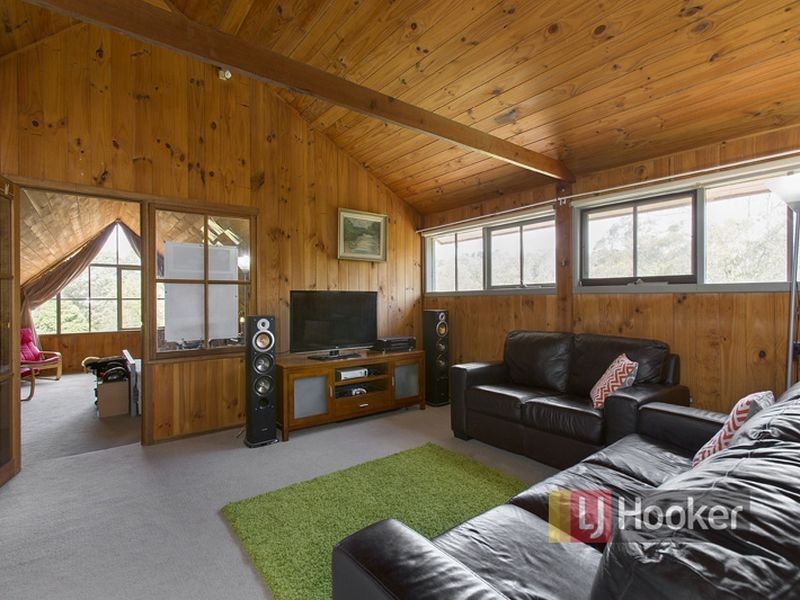 84 McNicol Road, Tecoma VIC 3160