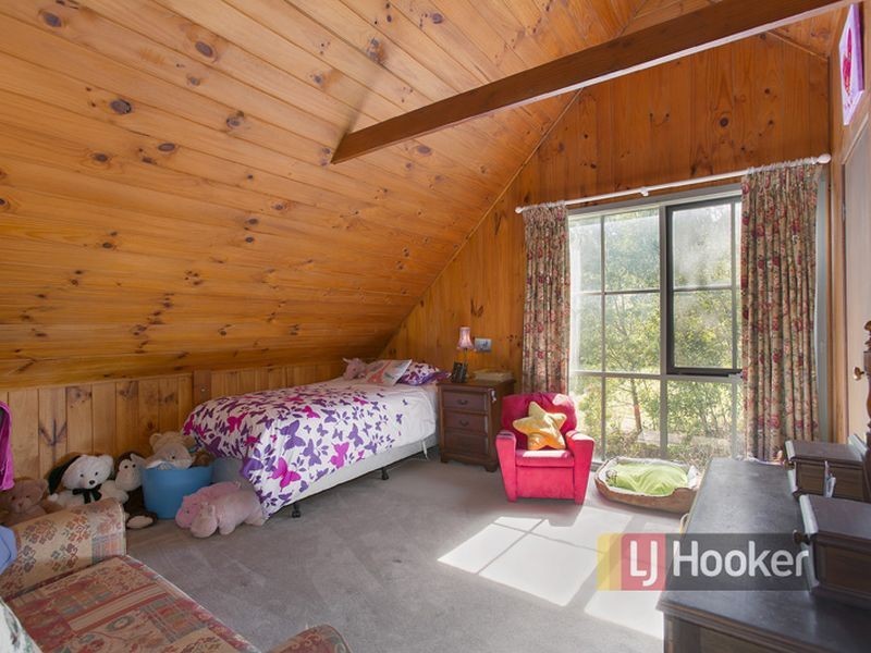 84 McNicol Road, Tecoma VIC 3160