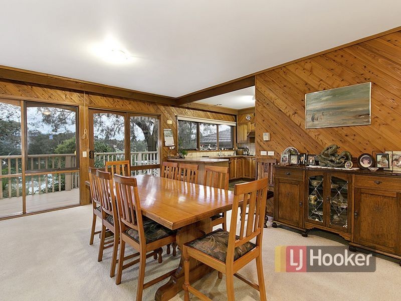 9 Superior Avenue, Rowville VIC 3178