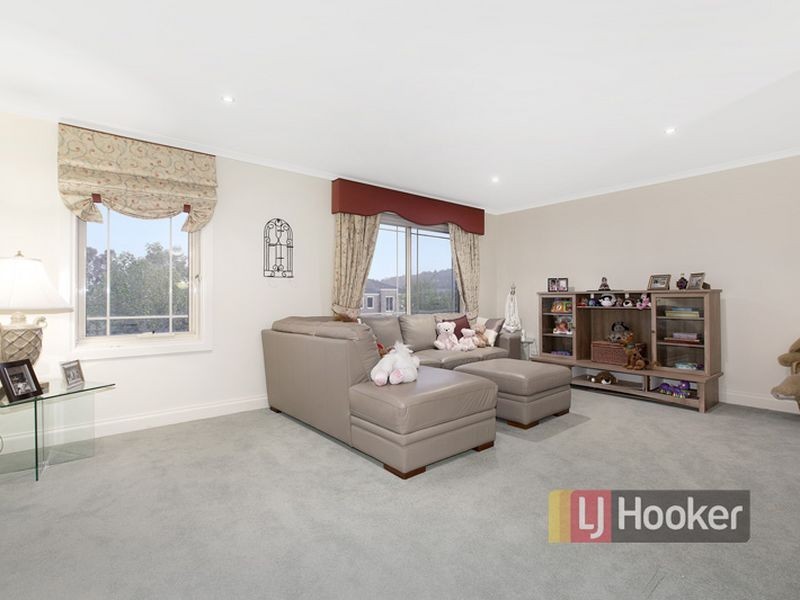 35 Grange Drive, Lysterfield VIC 3156