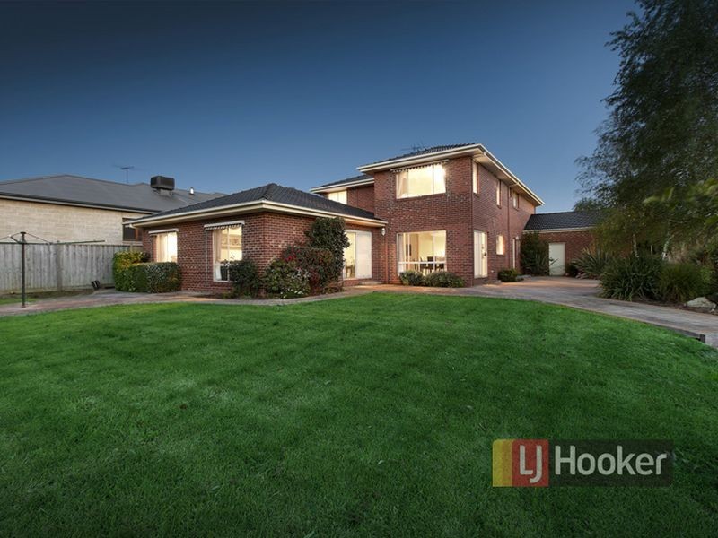 35 Grange Drive, Lysterfield VIC 3156