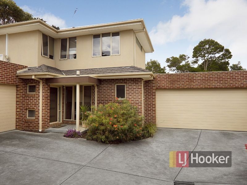 4/4 Saltbush Court, Rowville VIC 3178