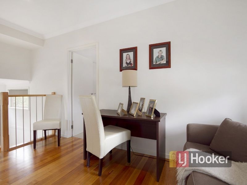 4/4 Saltbush Court, Rowville VIC 3178