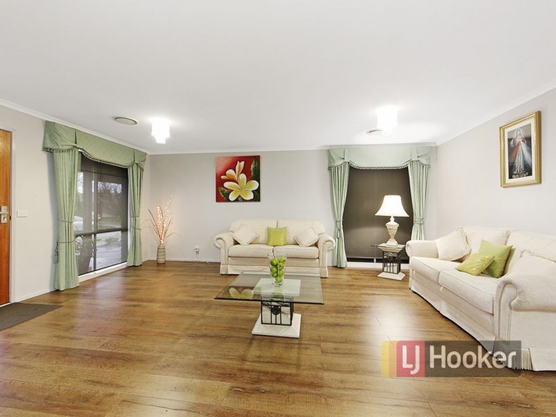 4 Hampshire Court, Rowville VIC 3178