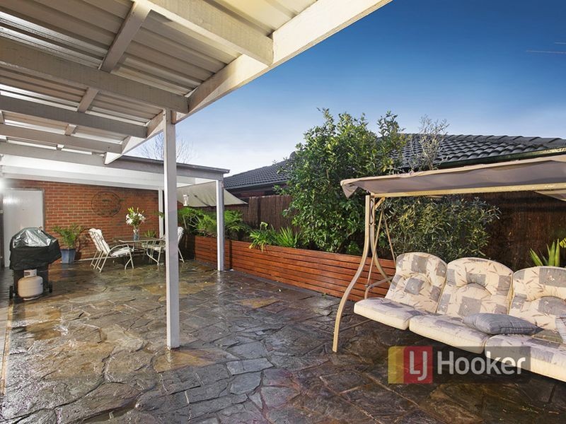 4 Hampshire Court, Rowville VIC 3178