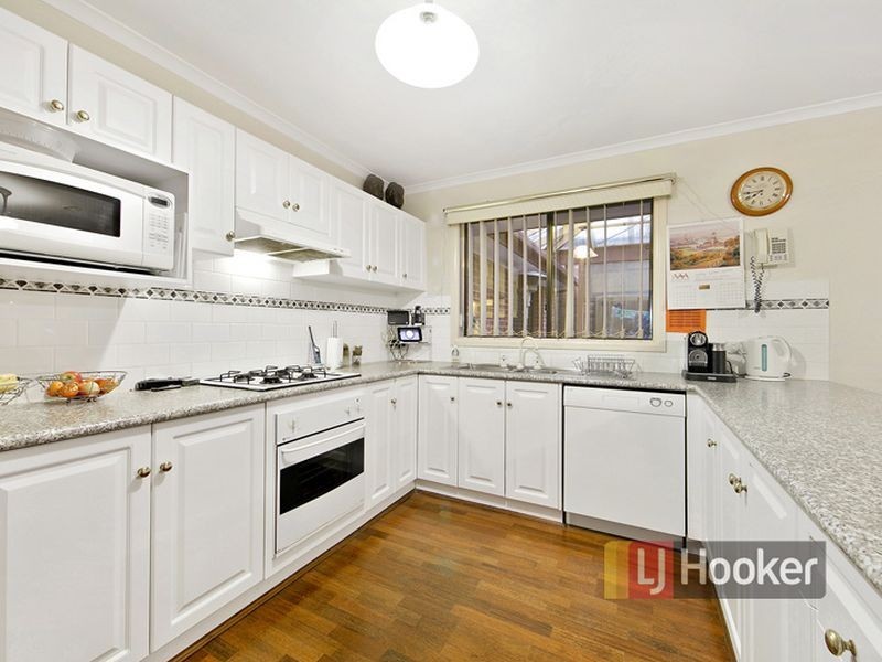 8 Georgia Mae Court, Rowville VIC 3178