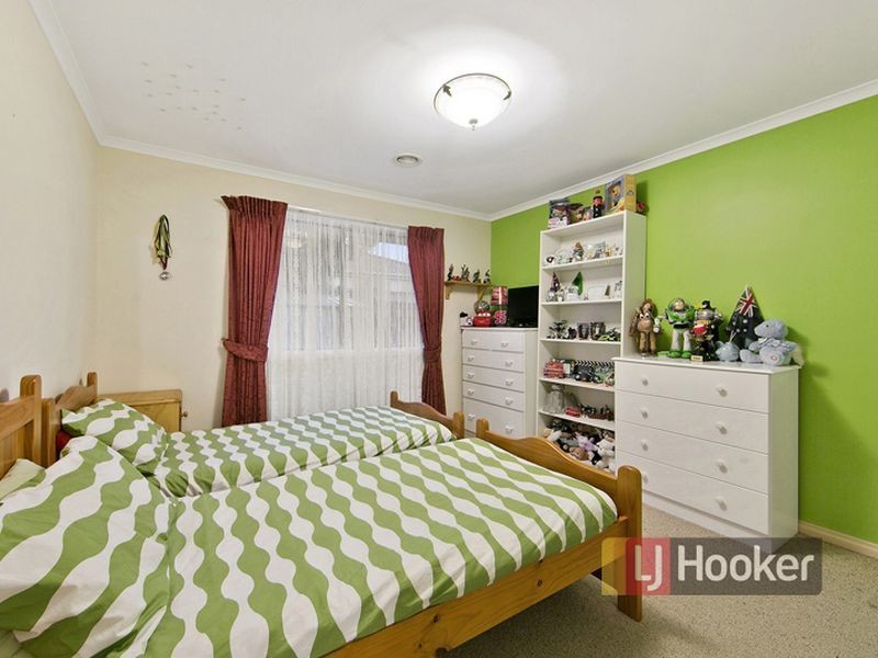 8 Georgia Mae Court, Rowville VIC 3178