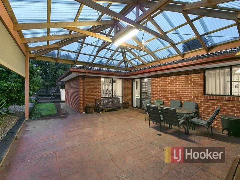 8 Georgia Mae Court, Rowville VIC 3178